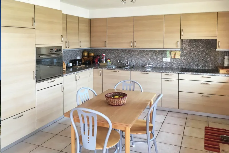AMPIA CASA 5.5 LOCALI CON TERRAZZO E GIARDINO A PURA, foto 5