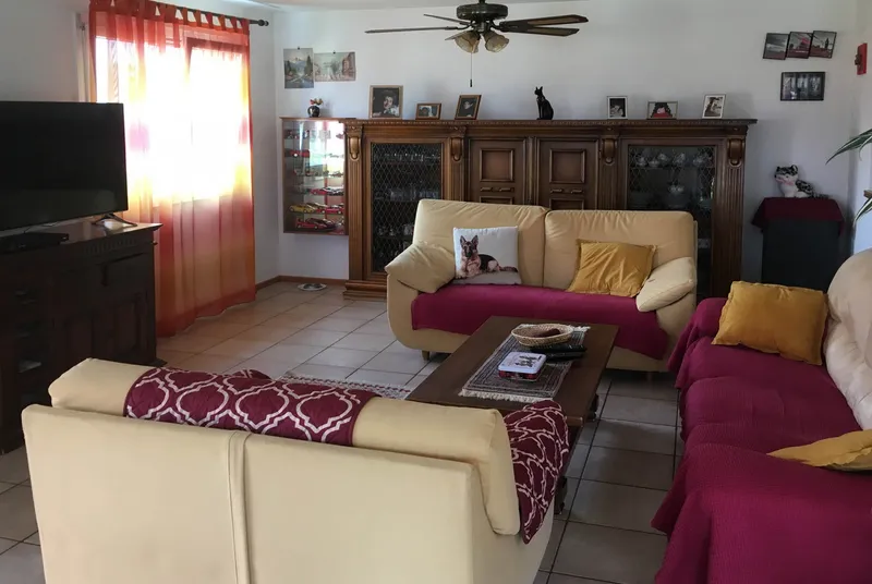 AMPIA CASA 5.5 LOCALI CON TERRAZZO E GIARDINO A PURA, foto 4