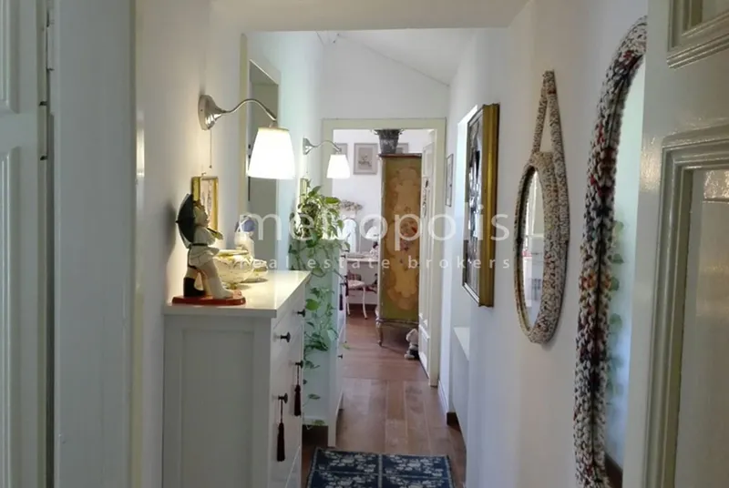 SPLENDIDA ED AMPIA CASA CON TERRAZZA E GIARDINO AD AROGNO, foto 4