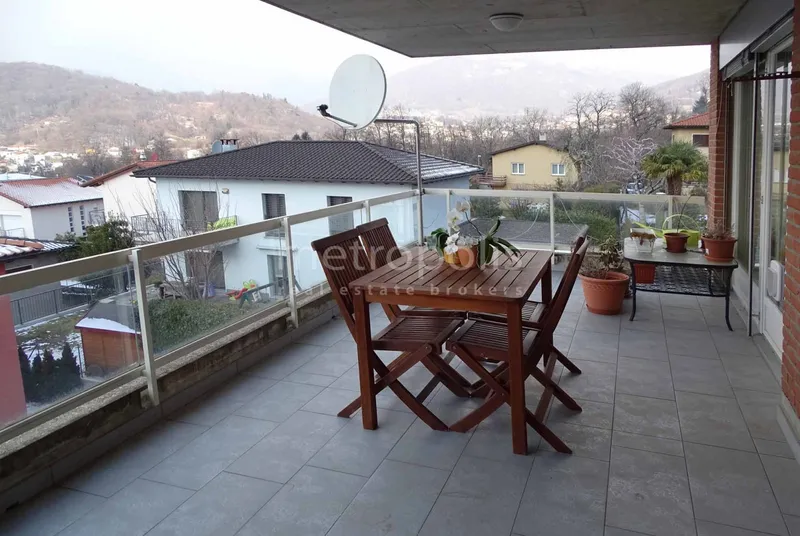 3.5 LOCALI CON TERRAZZA COMPLETAMENTE RINNOVATO A DINO, foto 9