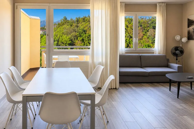 4,5 ristrutturato con terrazza e vista aperta., Foto 3